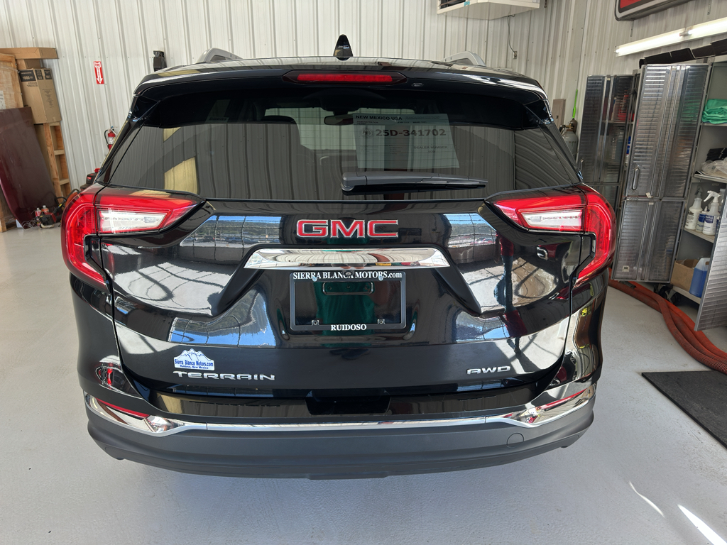 2024 Gmc Terrain SLT photo 4