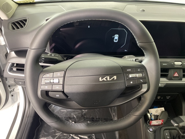 2025 Kia K4 EX photo 19