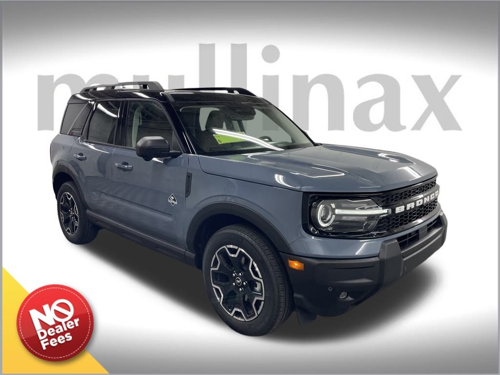 2025 Ford Bronco Sport Outer Banks's photo