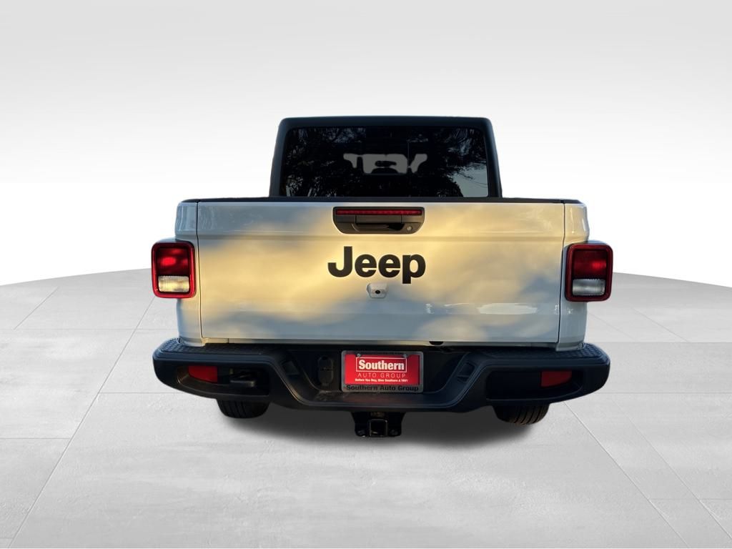 2023 Jeep Gladiator Sport photo 4