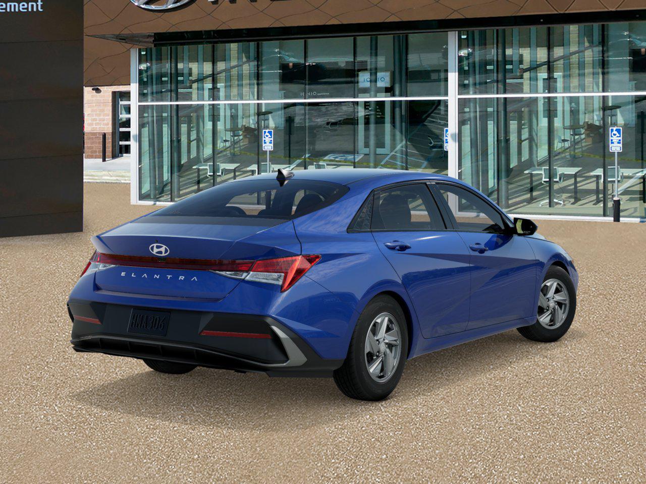 2025 Hyundai Elantra SE photo 3