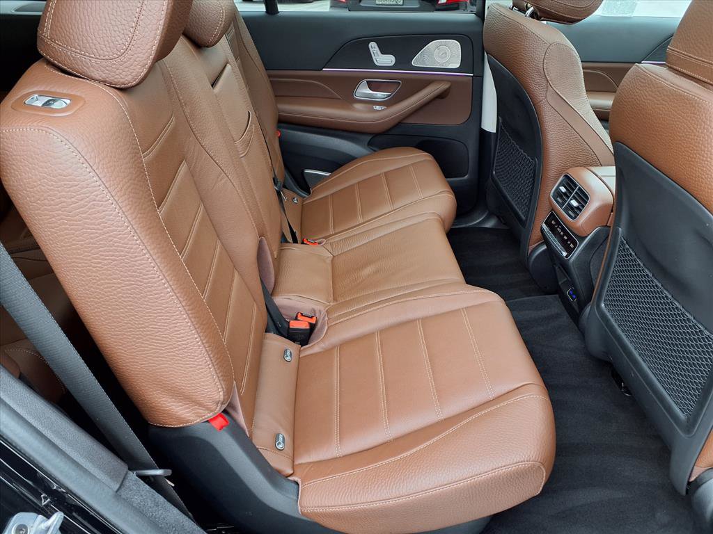 2024 Mercedes Benz GLS 450 4MATIC photo 17