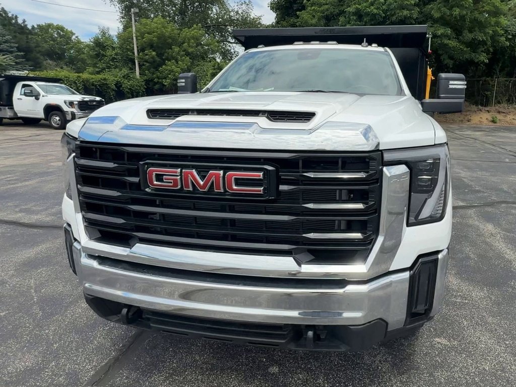 2025 Gmc Sierra 3500 HD photo 2