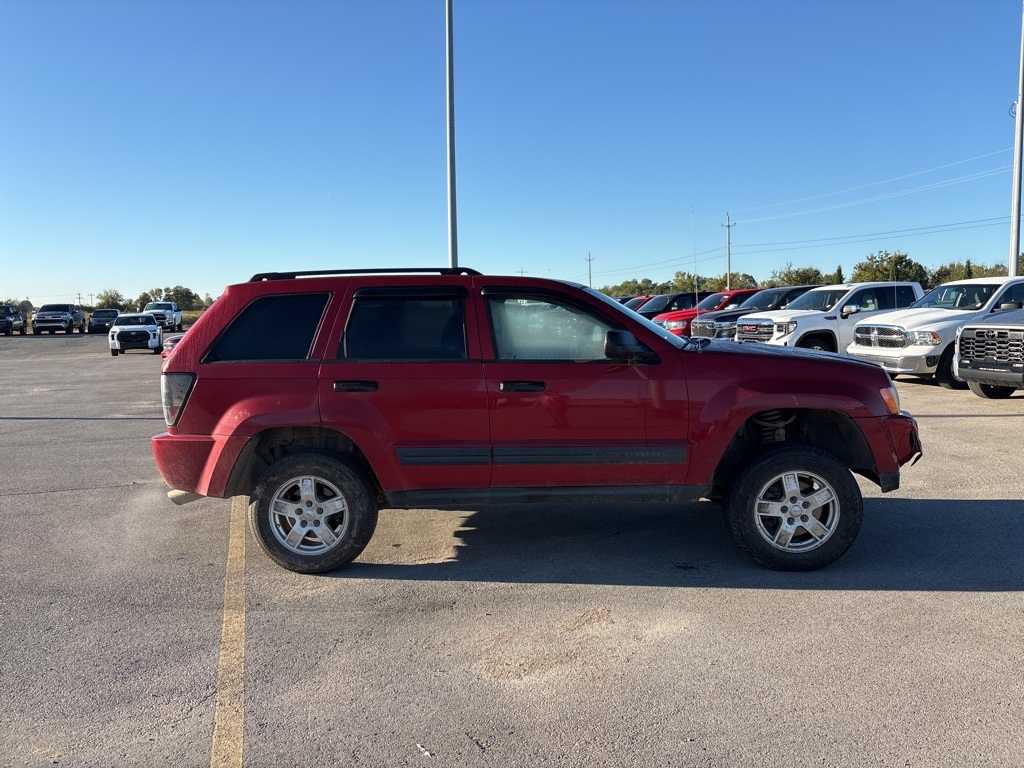 Used 2005 Jeep Grand Cherokee Laredo with VIN 1J4HR48N25C565561 for sale in Pryor, OK