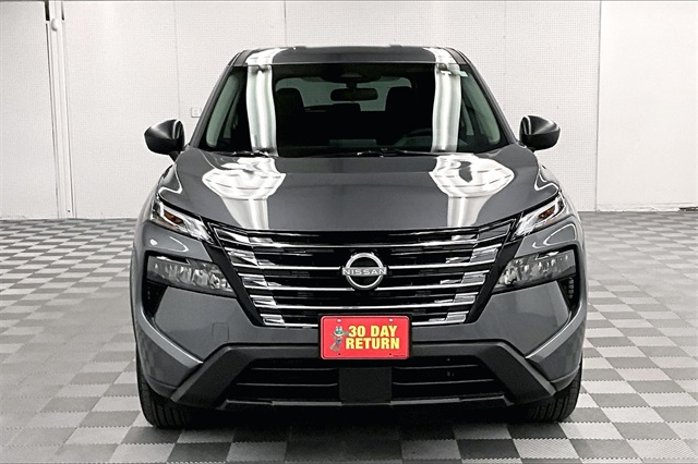 2025 Nissan Rogue S photo 16