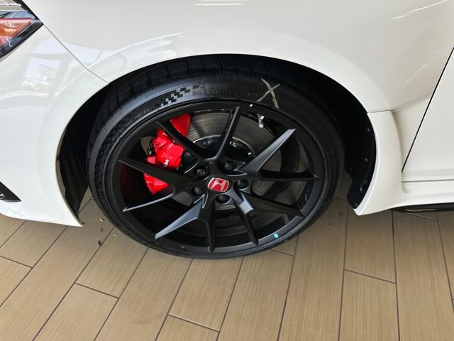 2025 Honda Civic Type R photo 36