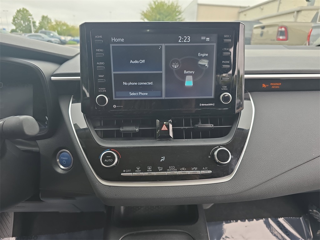 2022 Toyota Corolla Hybrid LE photo 19