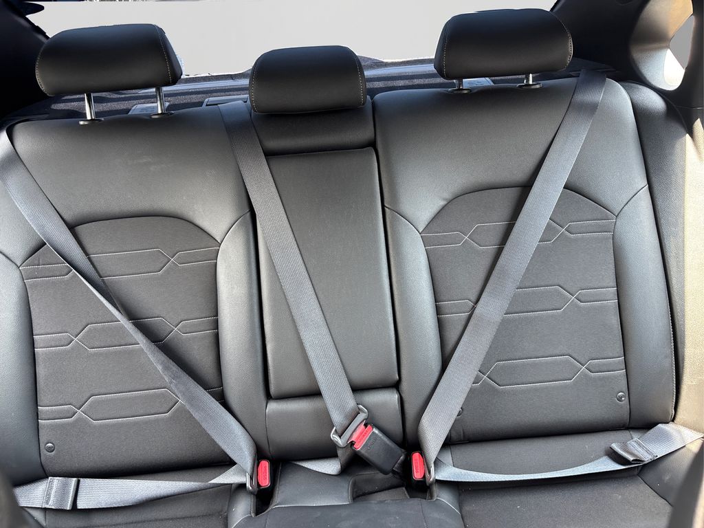 2023 Kia Forte GT-Line photo 16
