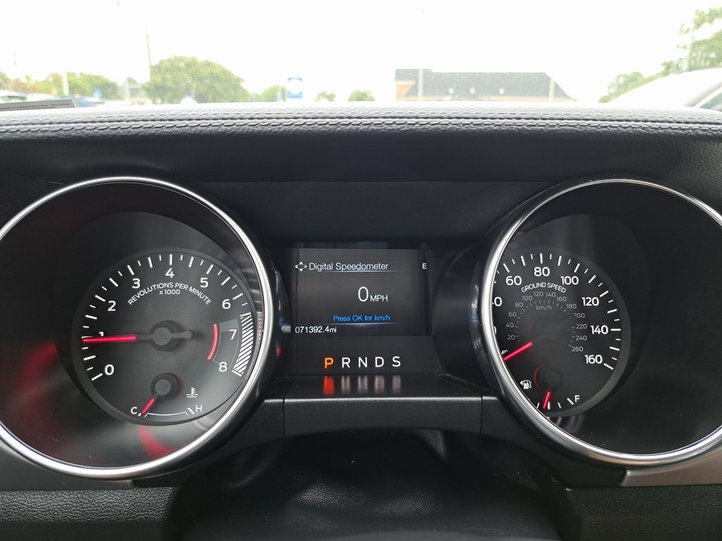 2020 Ford Mustang EcoBoost Premium photo 11