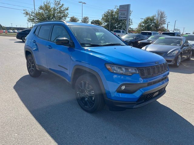 2026 Jeep Compass Latitude photo 2