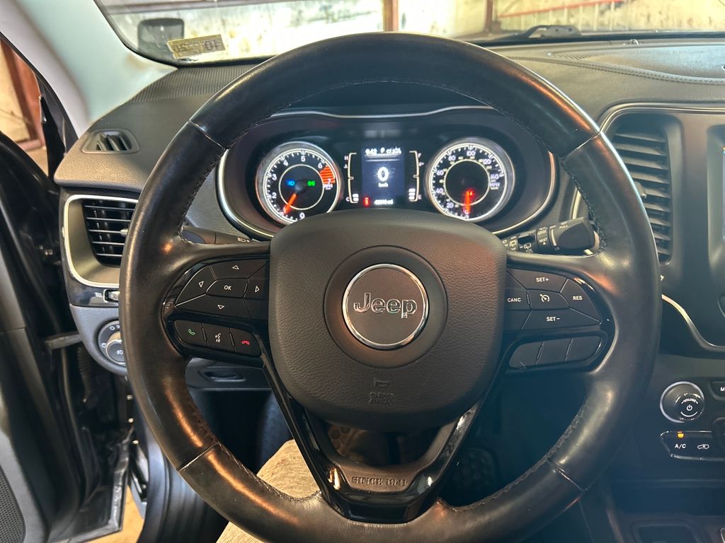 2020 Jeep Cherokee Altitude photo 12