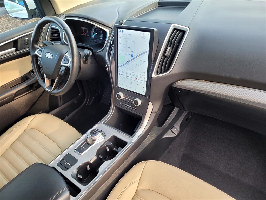 2021 Ford Edge SEL photo 19
