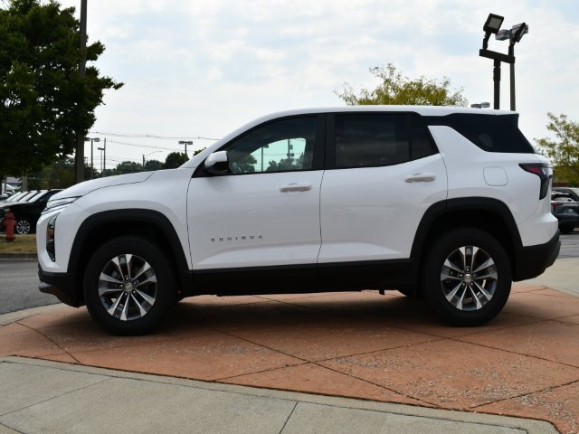 2025 Chevrolet Equinox LT photo 4
