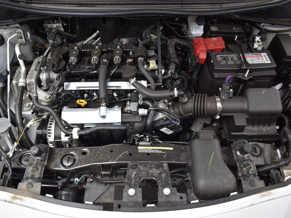 2025 Nissan Versa 1.6 S photo 27