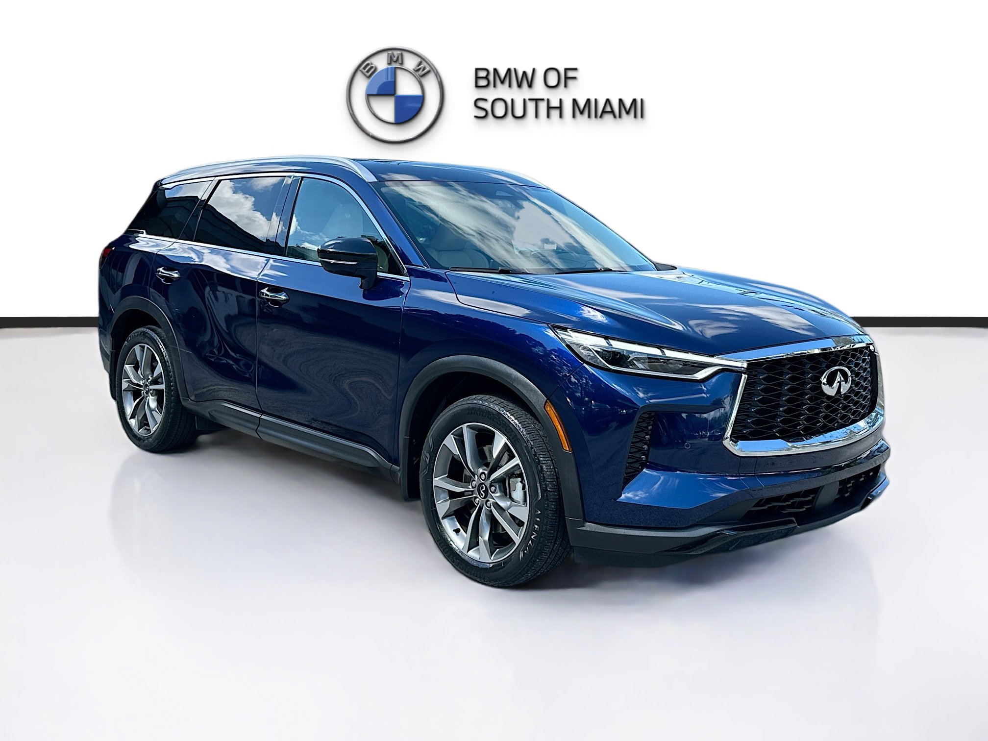 2023 INFINITI QX60 LUXE's photo