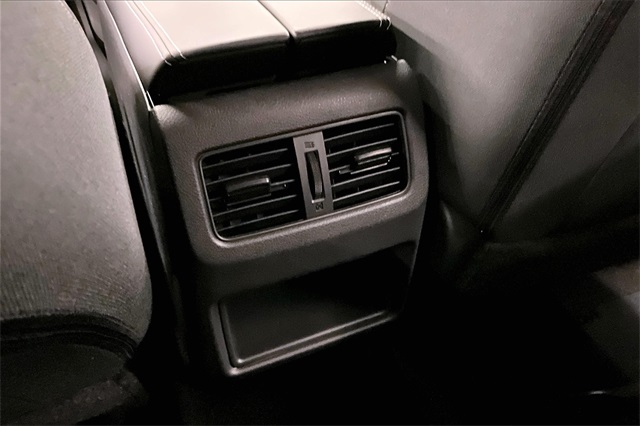 2025 Nissan Rogue S photo 20