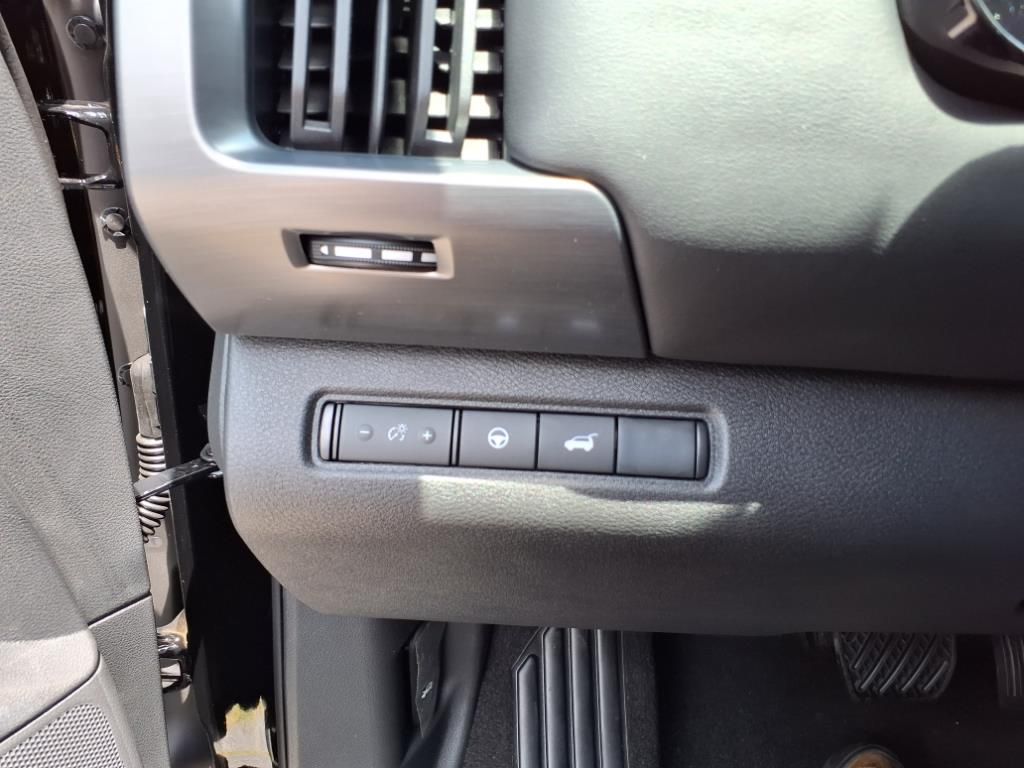 2025 Nissan Pathfinder Rock Creek photo 16
