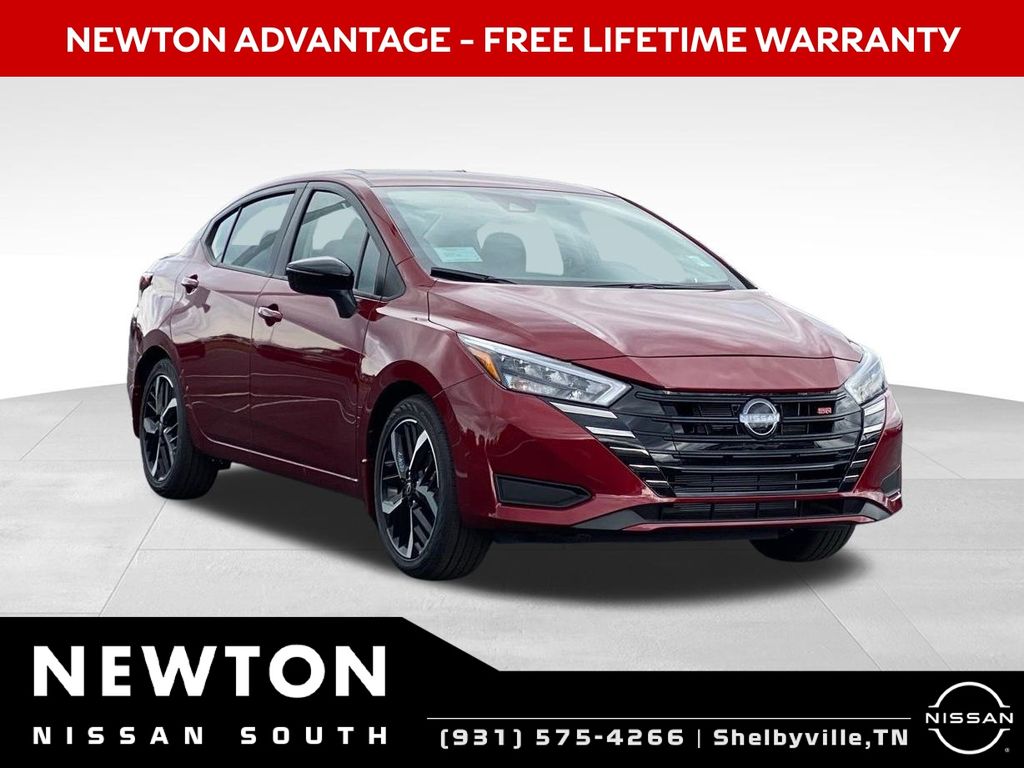 2025 Nissan Versa Sedan SR's photo