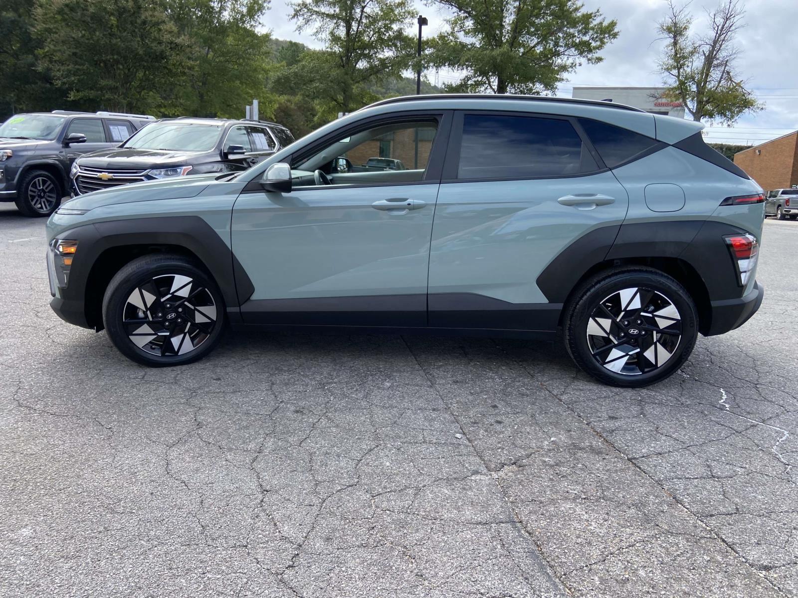 2024 Hyundai Kona SEL photo 23