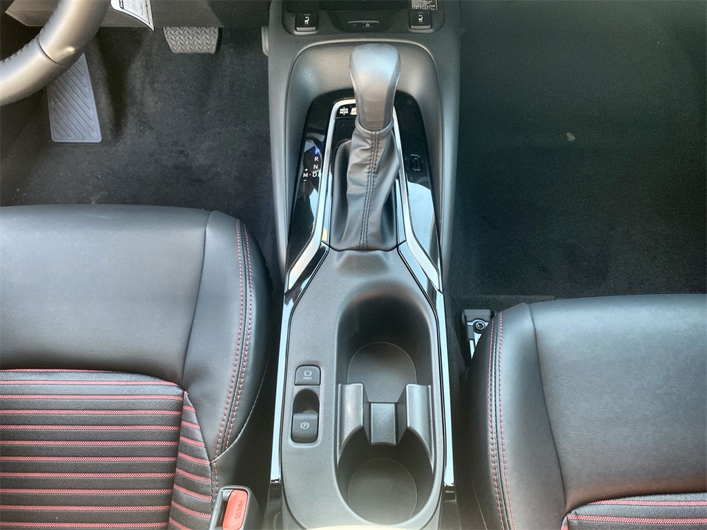 2025 Toyota Corolla XSE photo 22