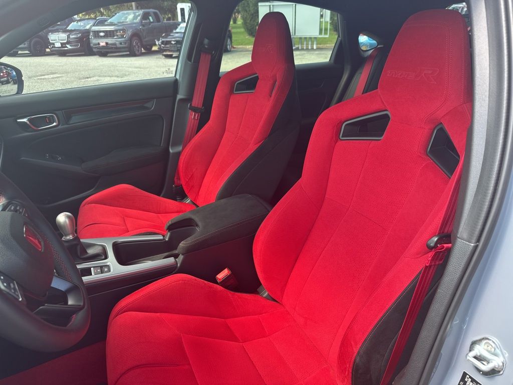 2024 Honda Civic Type R photo 11
