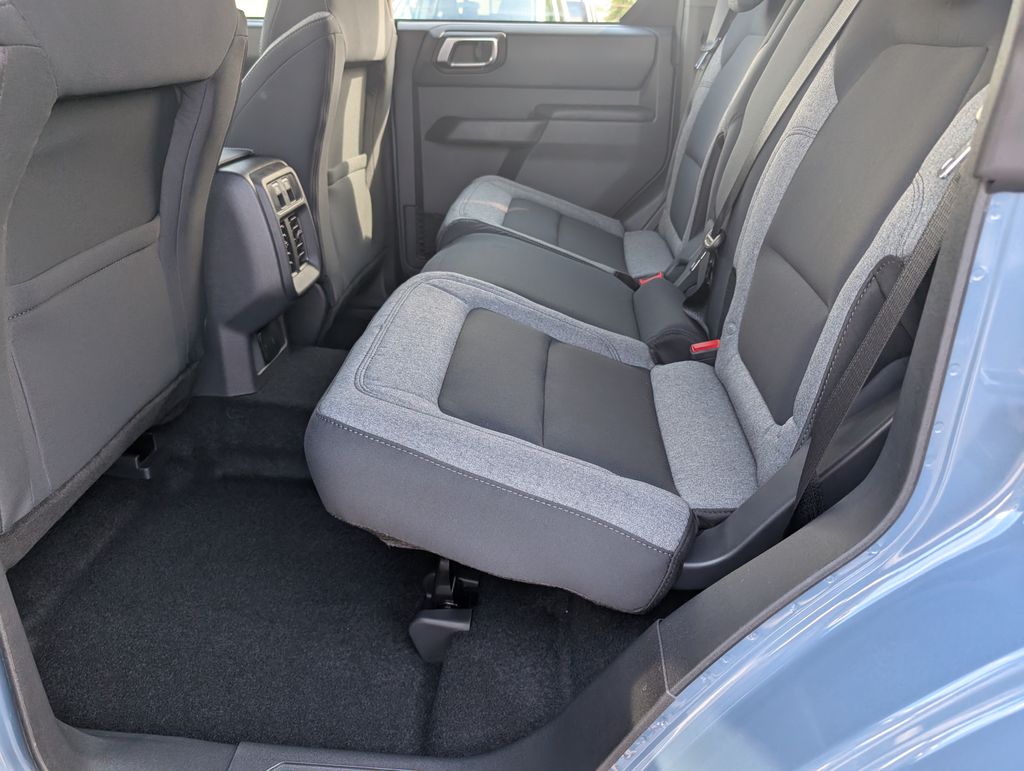 2025 Ford Bronco Base photo 3