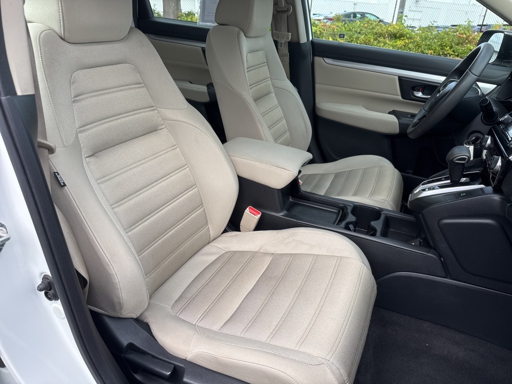 2017 Honda CR-V LX photo 27
