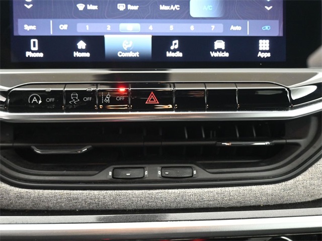 2023 Jeep Compass Latitude photo 4