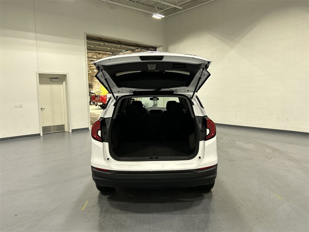 2024 Gmc Terrain SLE photo 19