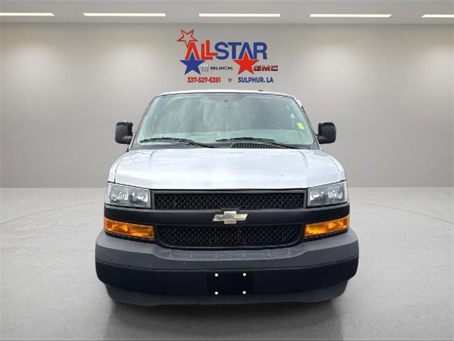 2019 Chevrolet Express Passenger LS's photo