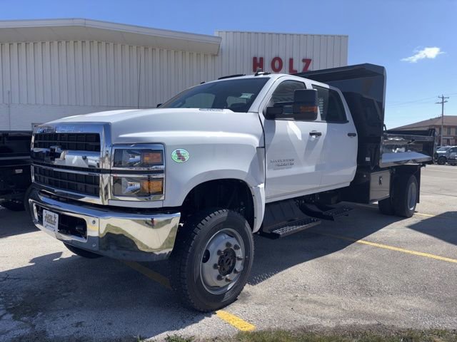 2024 Chevrolet Silverado 4500 Medium Duty Chassis Cab 1LT's photo