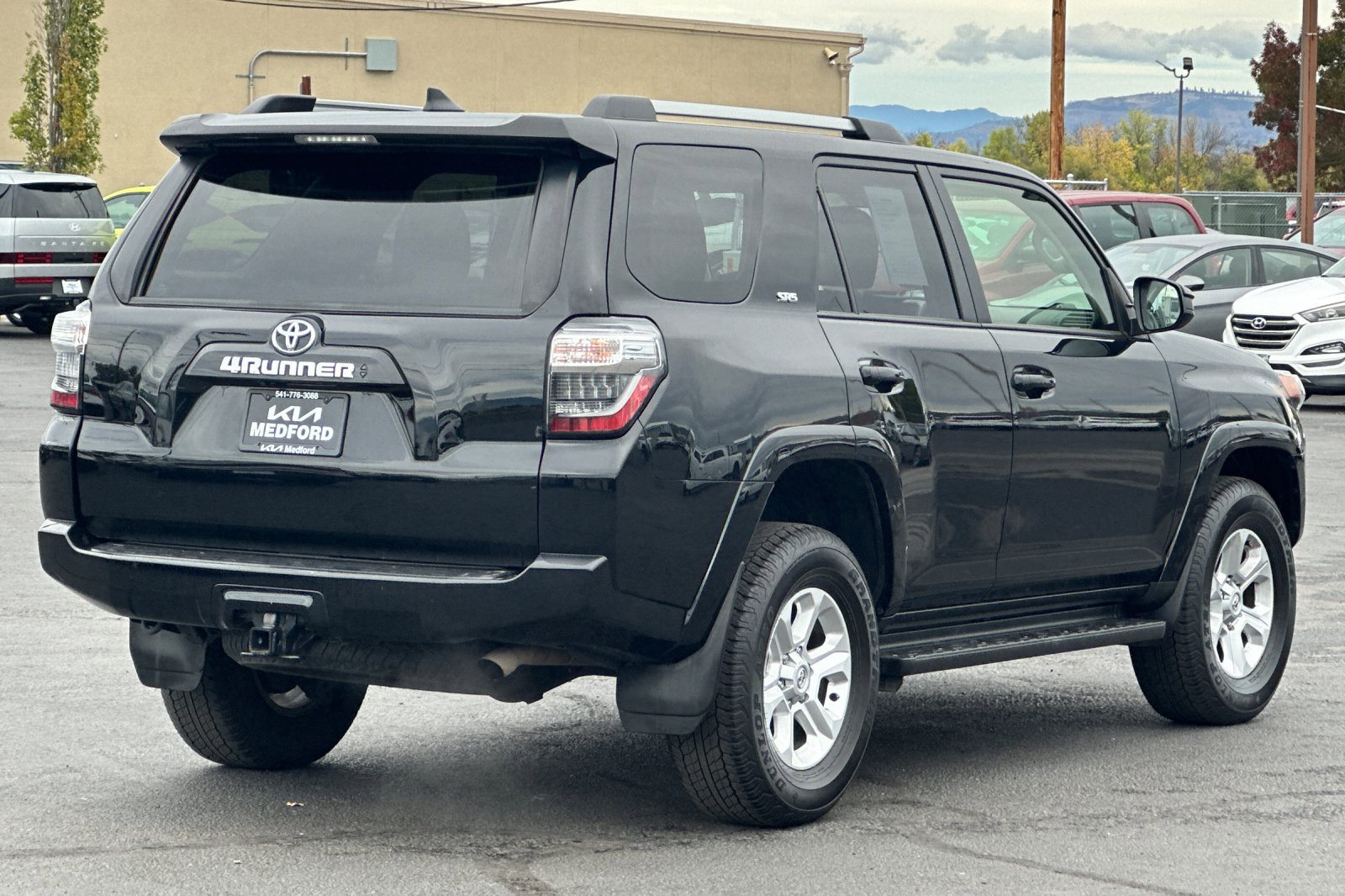2024 Toyota 4Runner SR5 photo 4