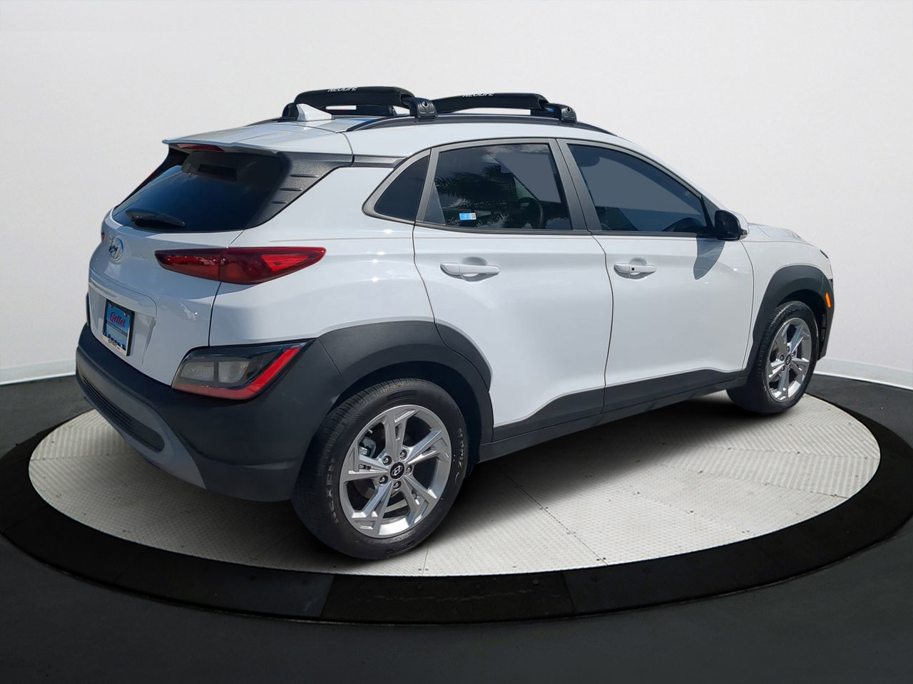 2022 Hyundai Kona N Line SEL photo 3