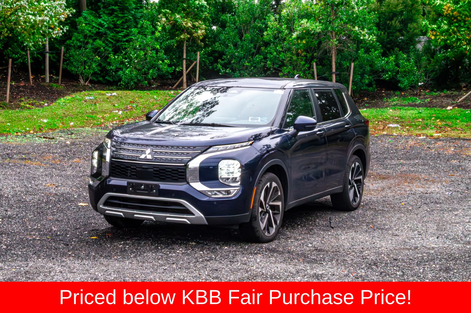 2022 Mitsubishi Outlander SE