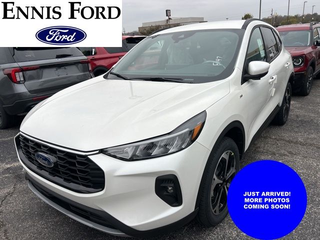 2026 Ford Escape ST-Line Select's photo