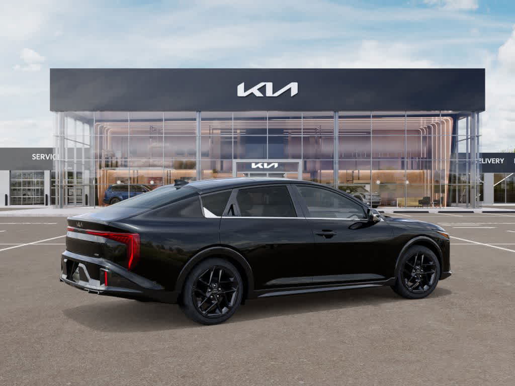 2025 Kia K4 GT-Line Turbo photo 2