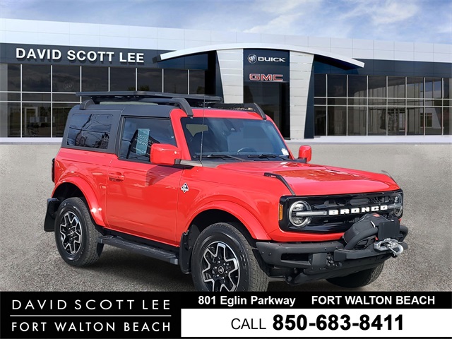 2021 Ford Bronco 2-Door Outer Banks's photo