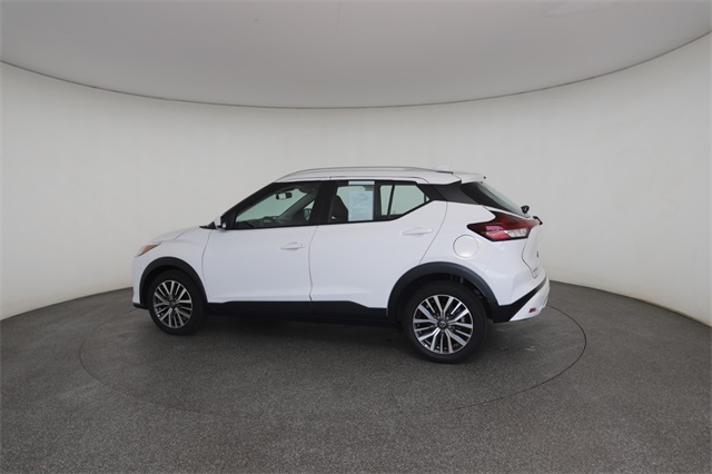 2021 Nissan Kicks SV photo 9