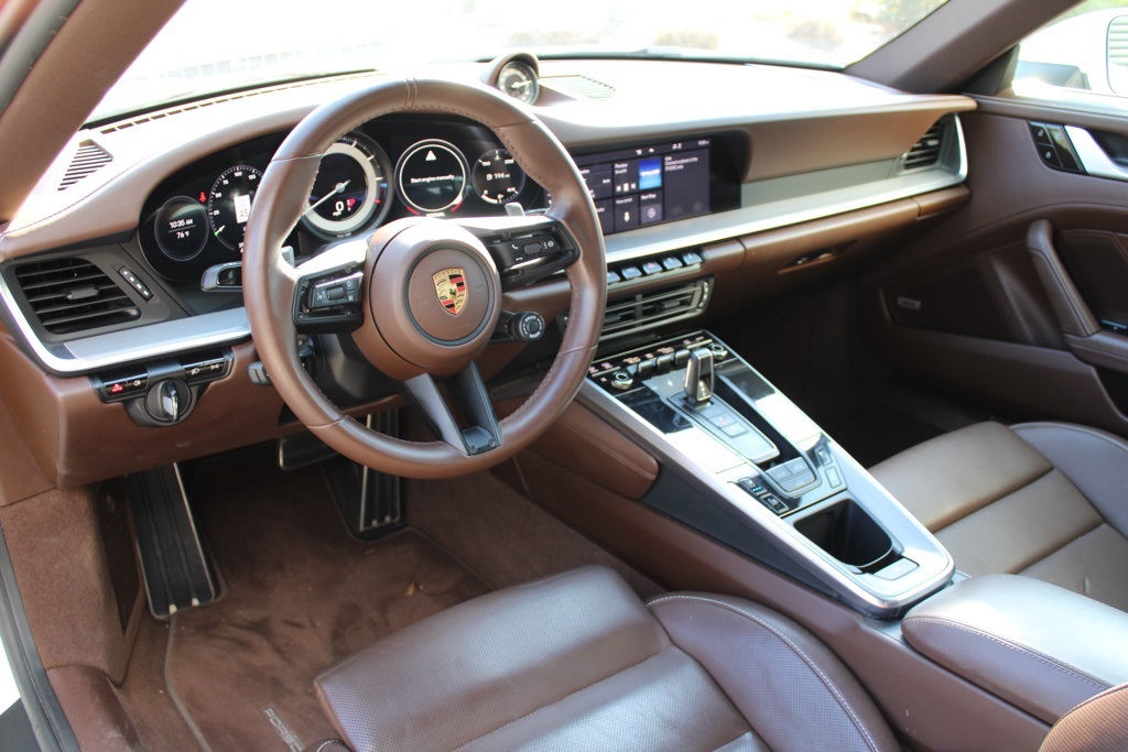 2020 Porsche 911 4S photo 4