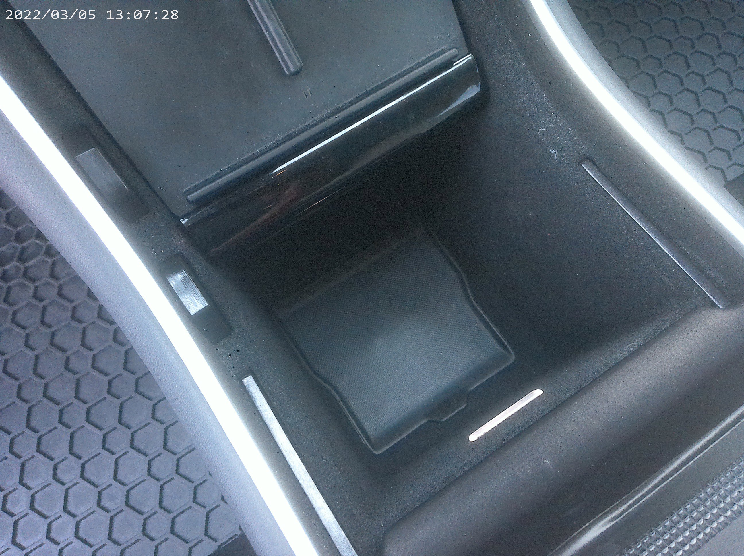 2019 Tesla Model 3 Long Range photo 18