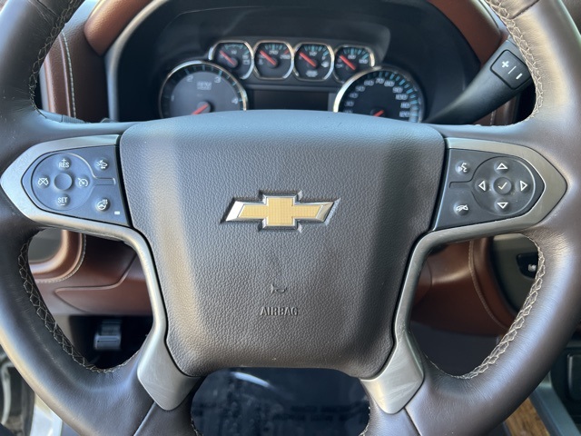 2016 Chevrolet Silverado 3500HD High Country photo 12