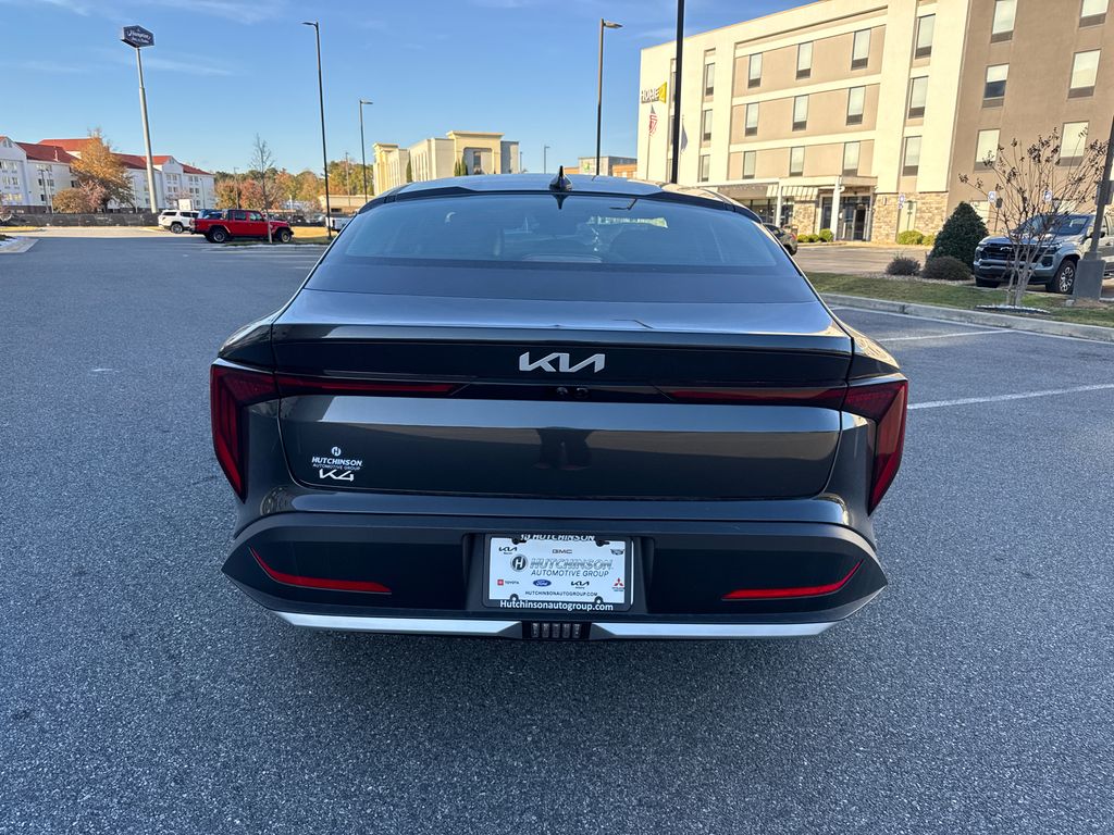2025 Kia K4 LXS photo 4