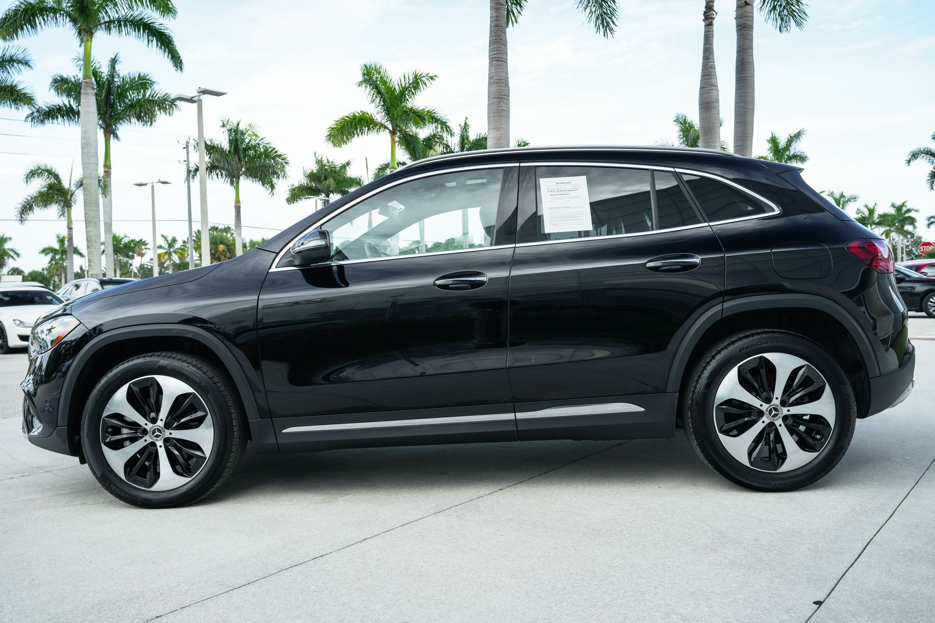 2025 Mercedes Benz GLA 250 4MATIC photo 5