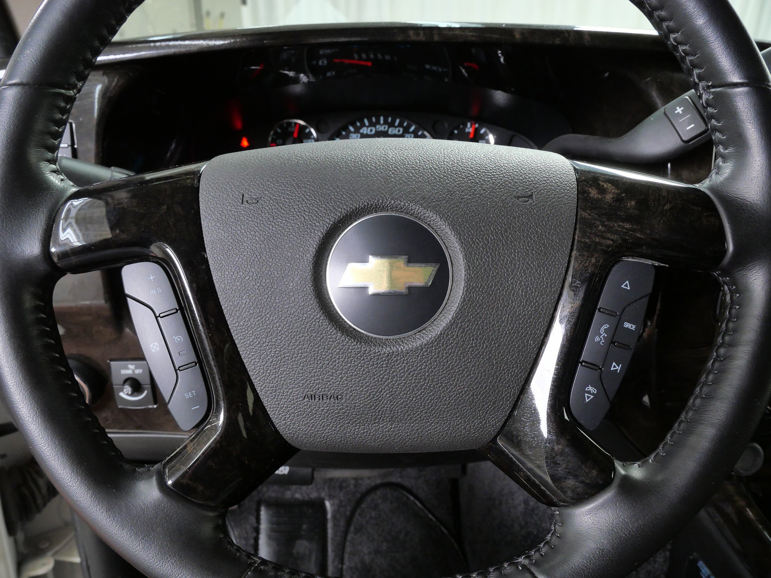 2023 Chevrolet Express Cargo Van photo 24