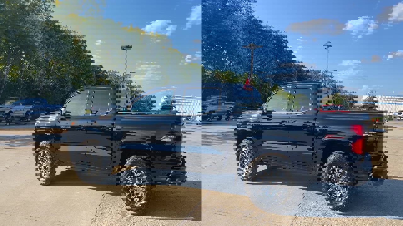 2026 Chevrolet Colorado Z71 photo 6
