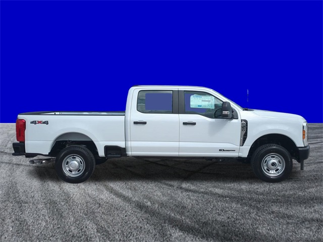 2026 Ford F-350 XL photo 3