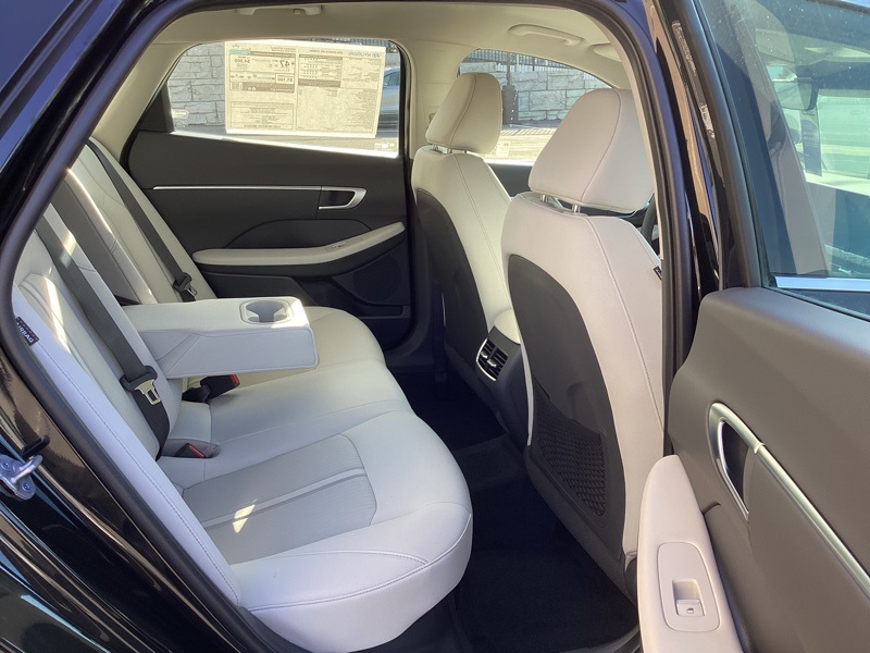 2025 Hyundai Sonata Hybrid SEL photo 13
