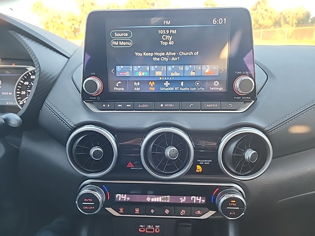 2021 Nissan Sentra SV photo 12