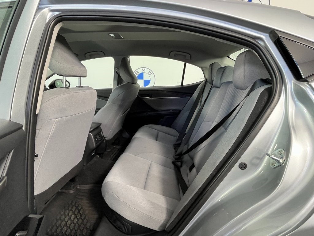 2025 Toyota Camry LE photo 20