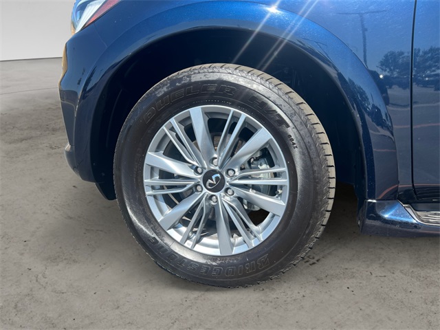 2024 Infiniti QX80 Luxe photo 12